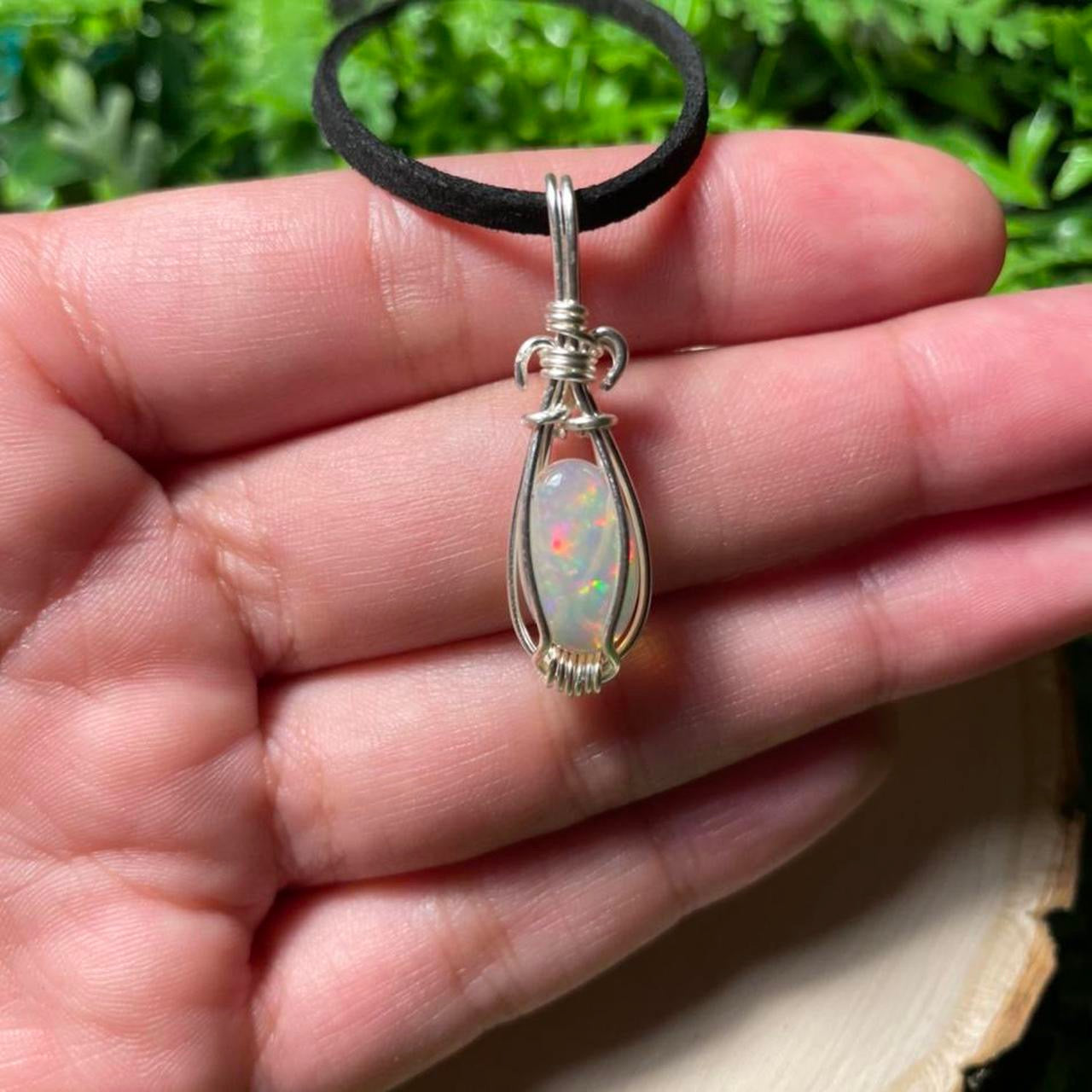 Opal Mini Necklace
